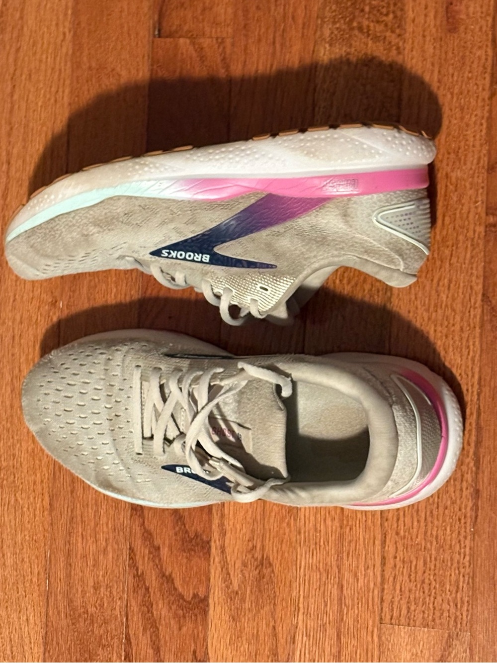 Brooks Women's Running Shoes in Light Gray with Pink and Purple Accents